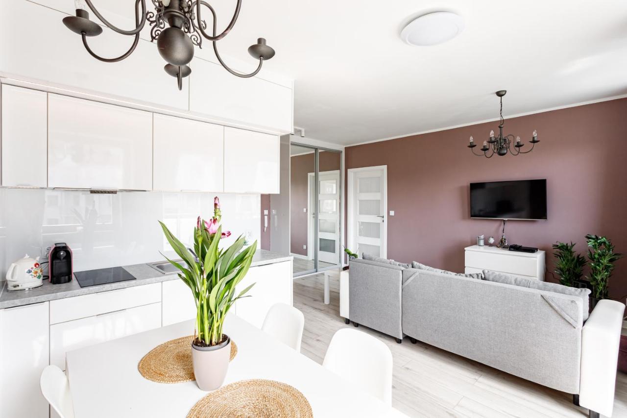 Apartament "Anna" - Kwartal Rozy Wiatrow, 15 Min Spacerem Od Plazy Świnoujście Eksteriør bilde
